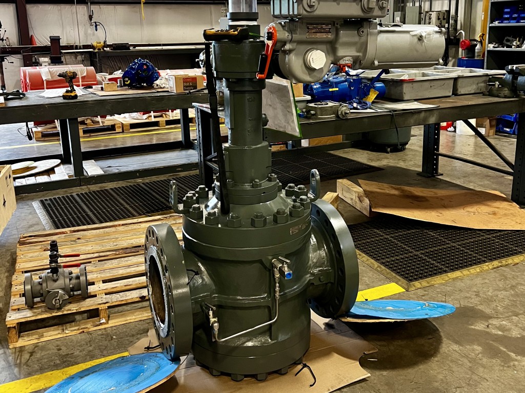 DB&B Plug Valves